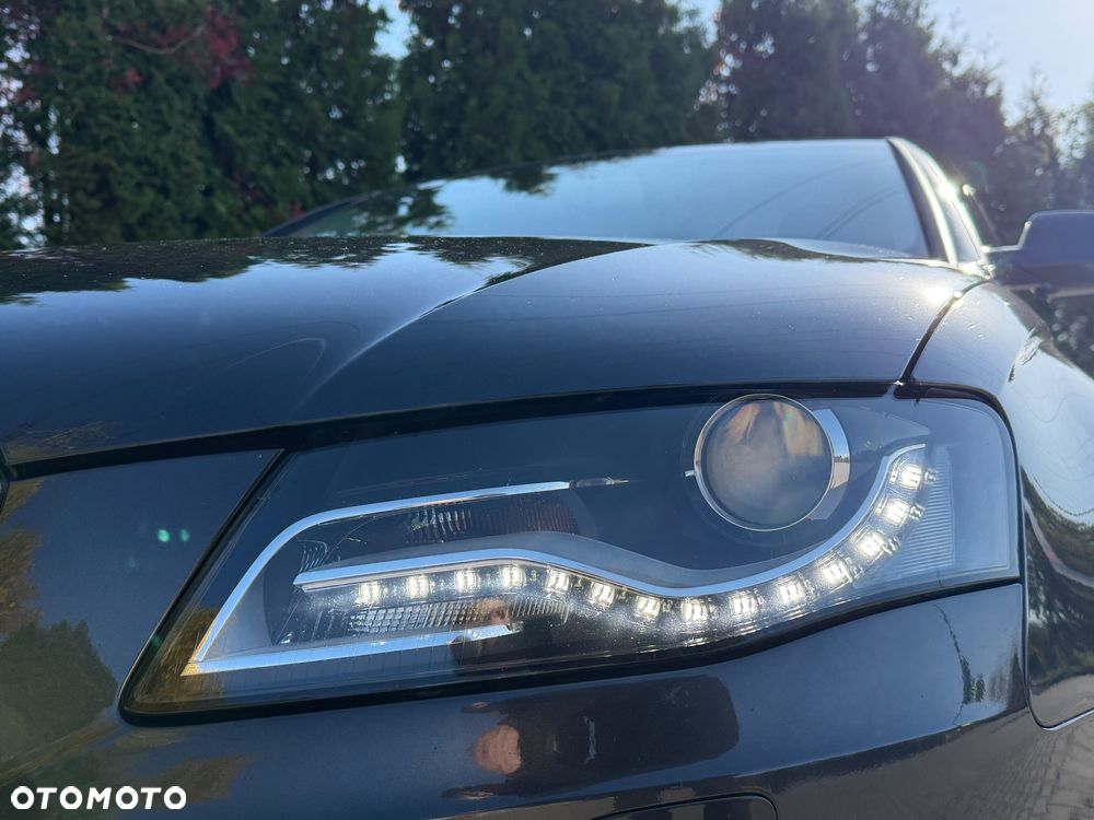 Audi A4 Avant 2011 photo 4