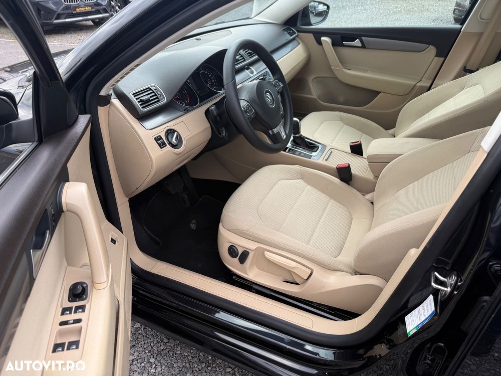 Volkswagen Passat - 8