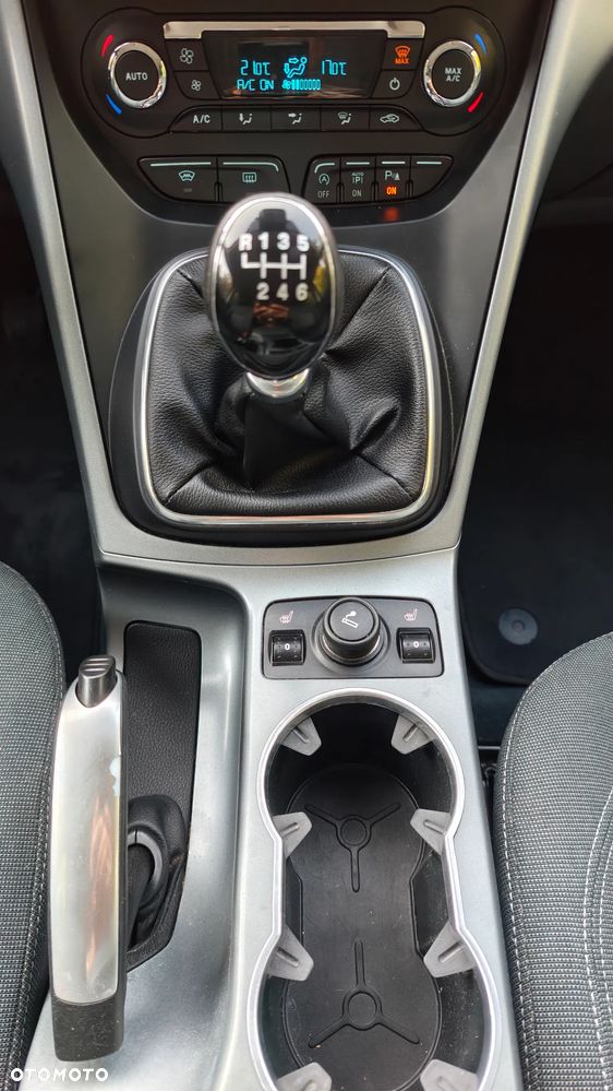Ford C-MAX - 25