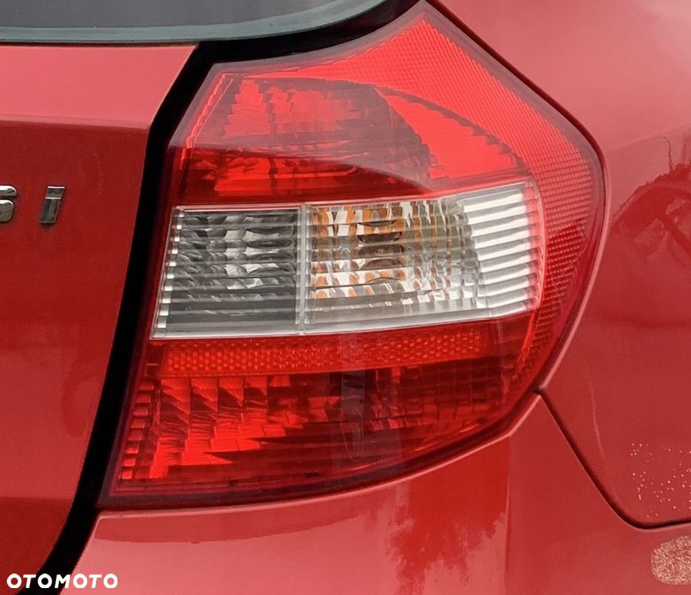 BMW 1 E87 lampa prawy tył JAPANROT - 1