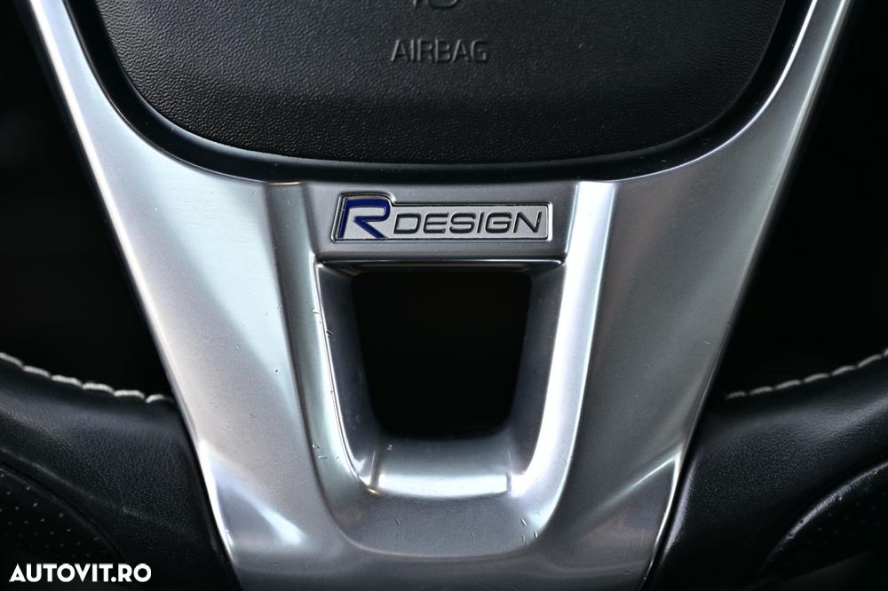 Volvo V40 D3 Geartronic RDesign - 34