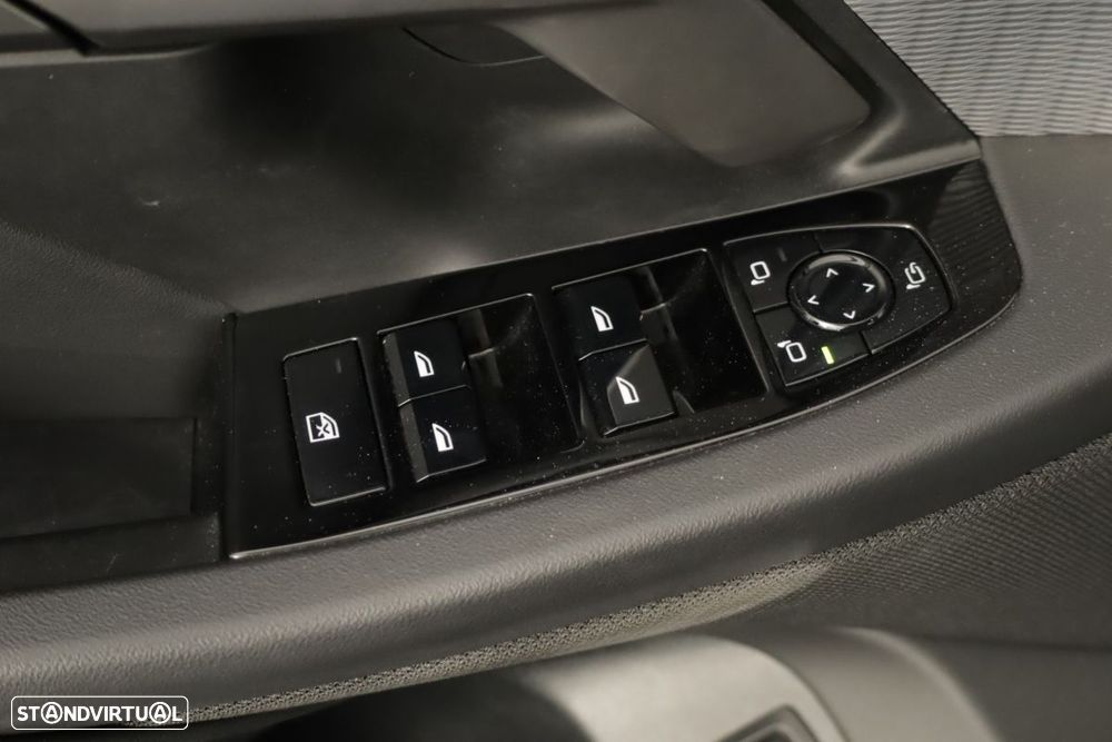 BMW 530 e - 22