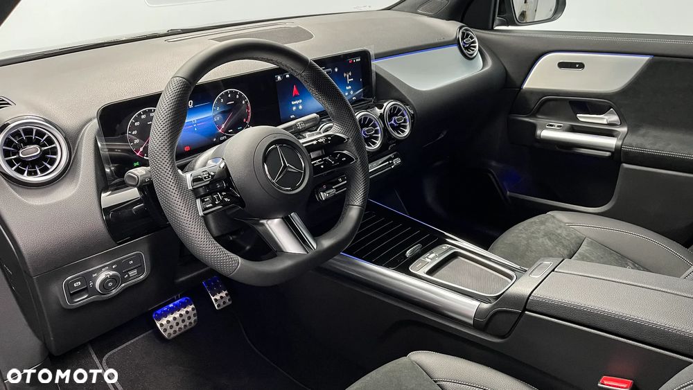 Mercedes-Benz GLA 200 mHEV AMG Line 7G-DCT - 9