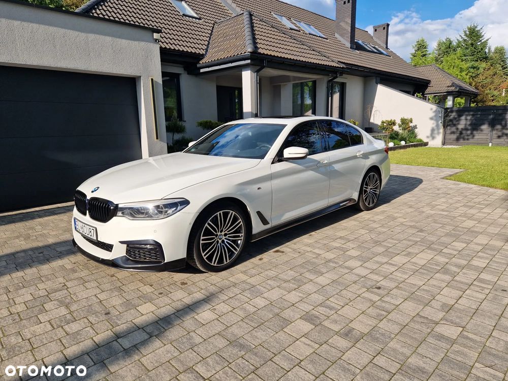 BMW Seria 5 530i xDrive M Sport Edition - 1