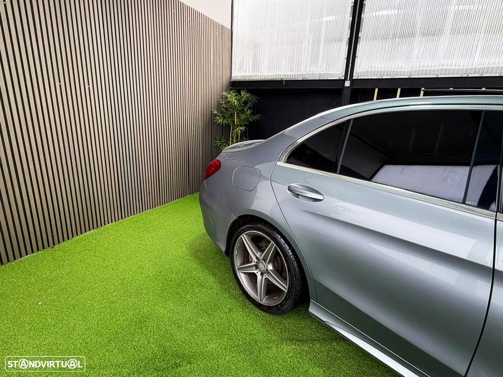 Mercedes-Benz C 180 d AMG Line - 11