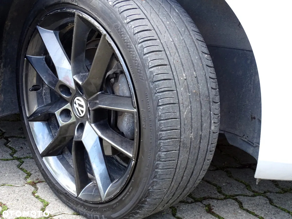 Volkswagen Golf VII 1.6 TDI BMT Comfortline - 24