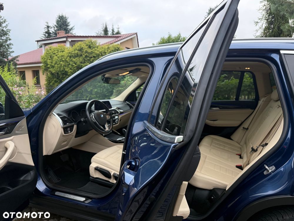BMW X3 xDrive20d Luxury Line sport - 38