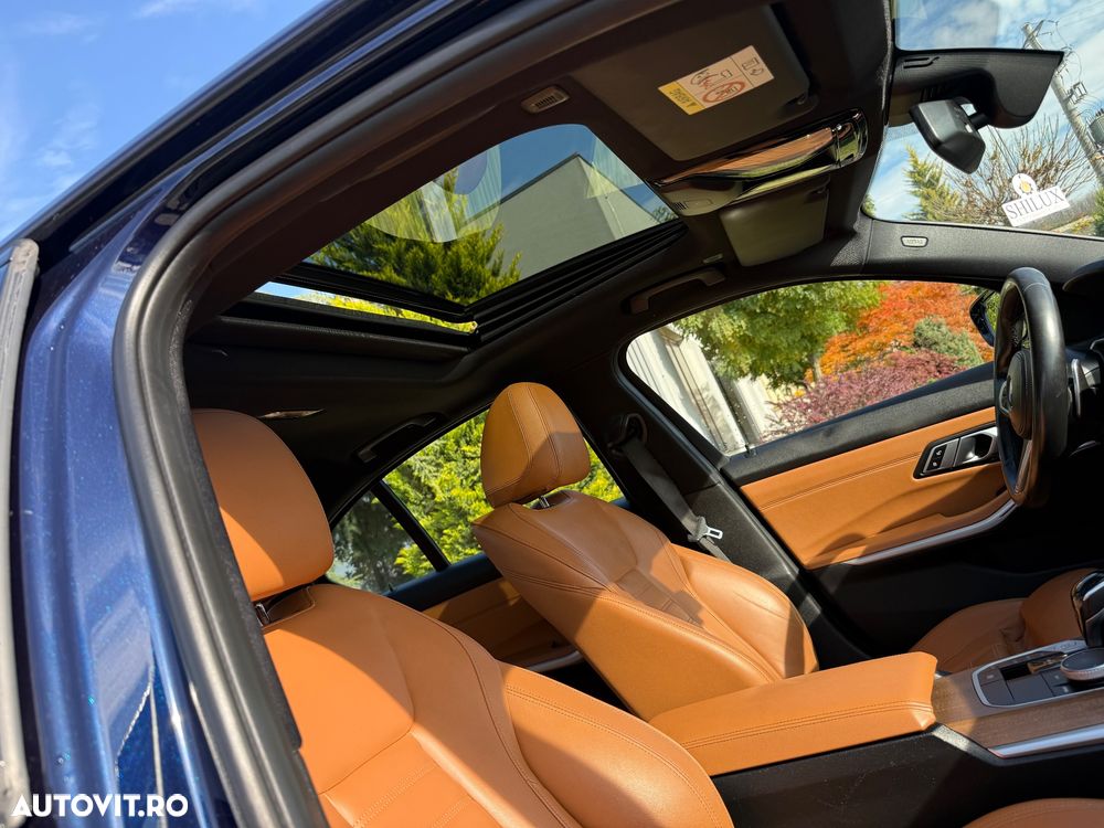 BMW Seria 3 330i AT - 15