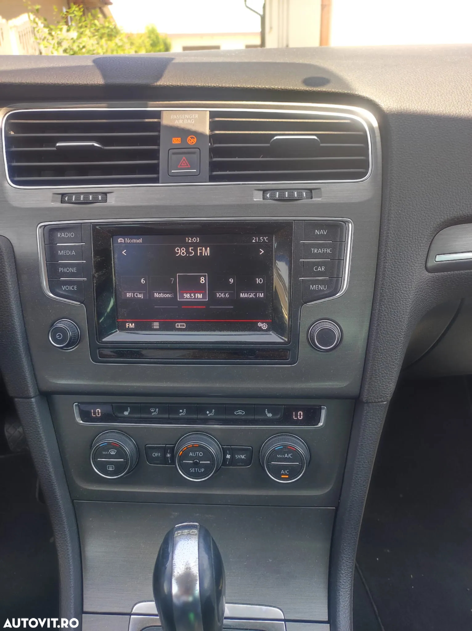 Volkswagen Golf - 5