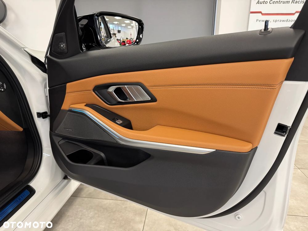 BMW Seria 3 - 14