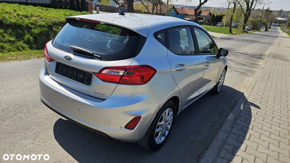 Ford Fiesta 1.5 TDCi Titanium - 4