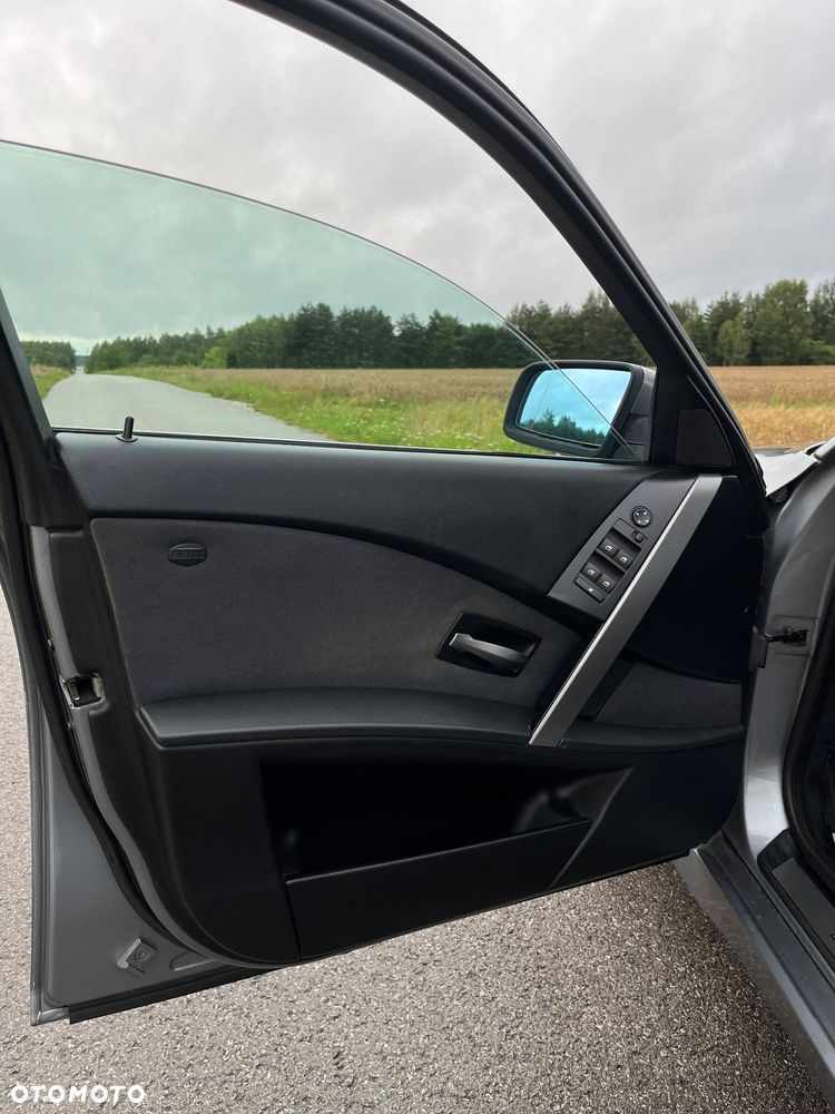 BMW Seria 5 - 11