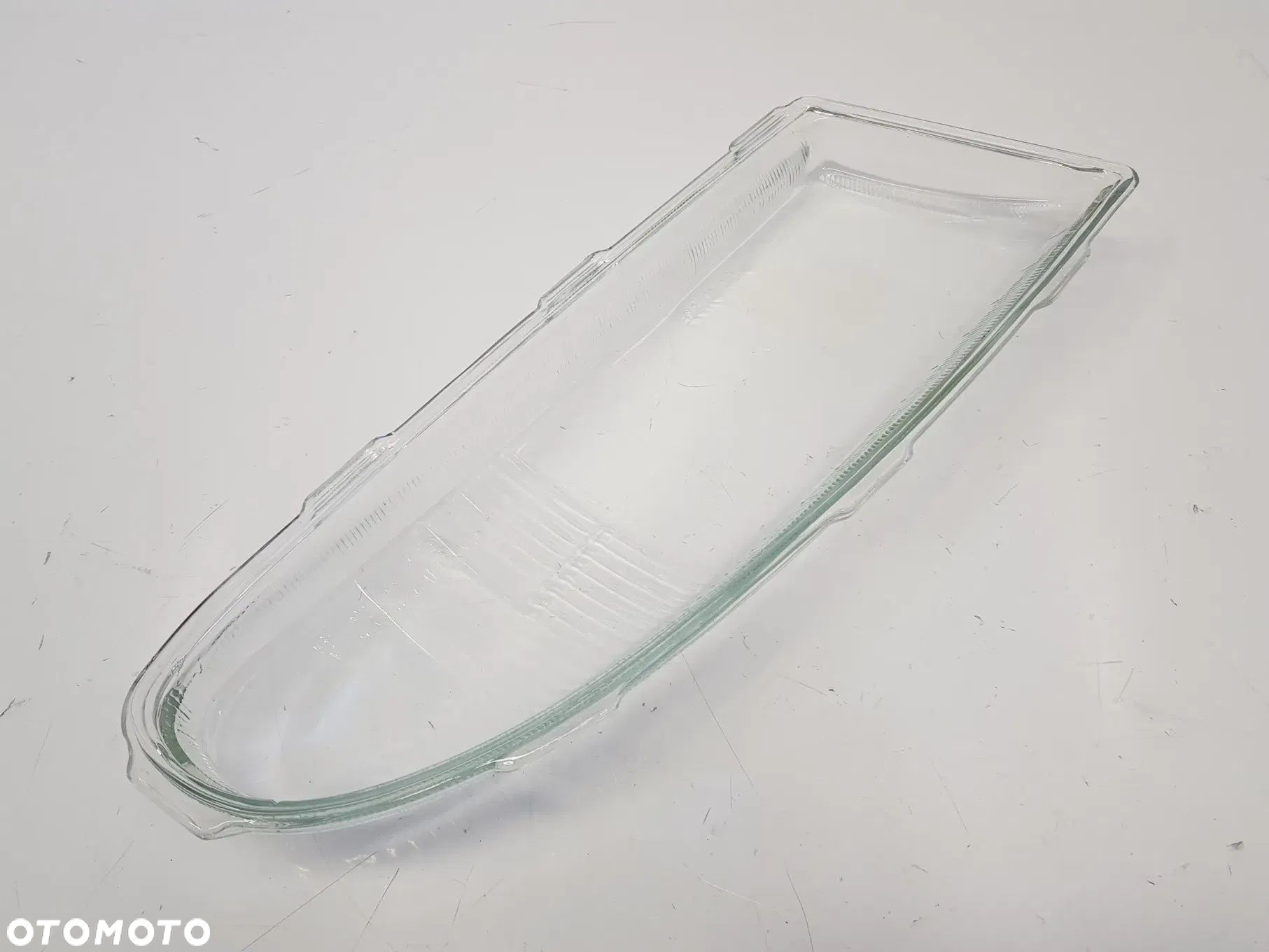 Szkło rozpraszające reflektora Lewy Przód Ford Mondeo MK1 - 2