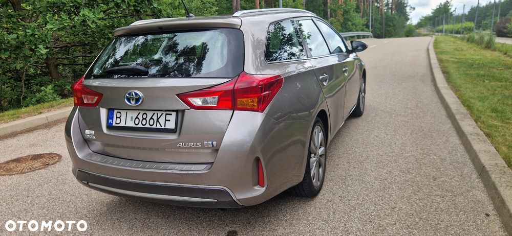 Toyota Auris - 5