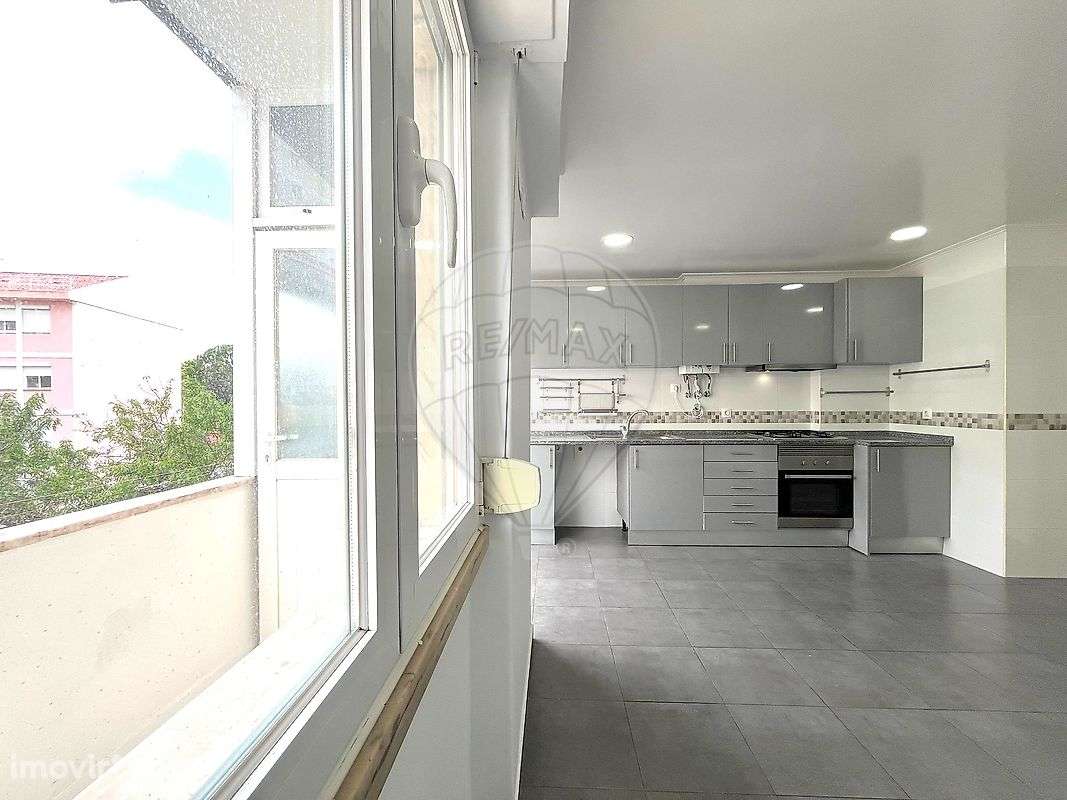 Apartamento T3 para arrendamento - Grande imagem: 2/26