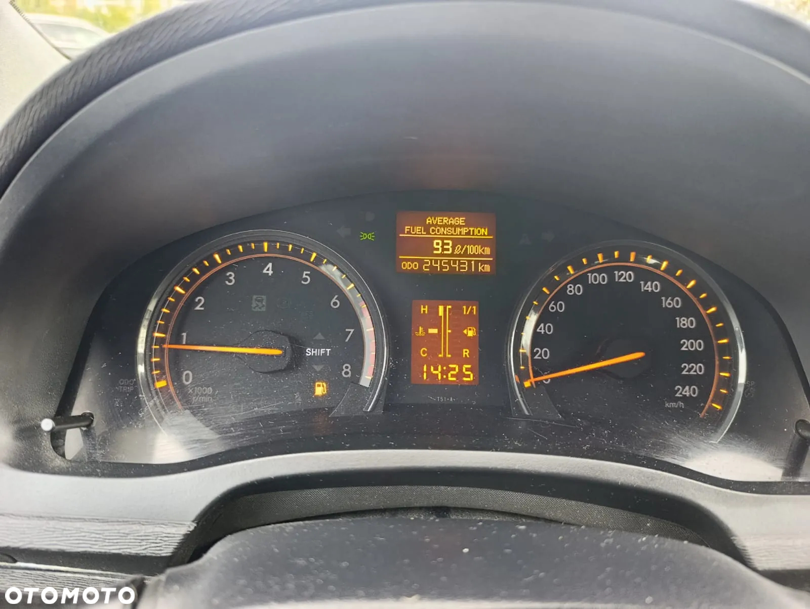 Toyota Avensis 2.0 Prestige NAVI - 27