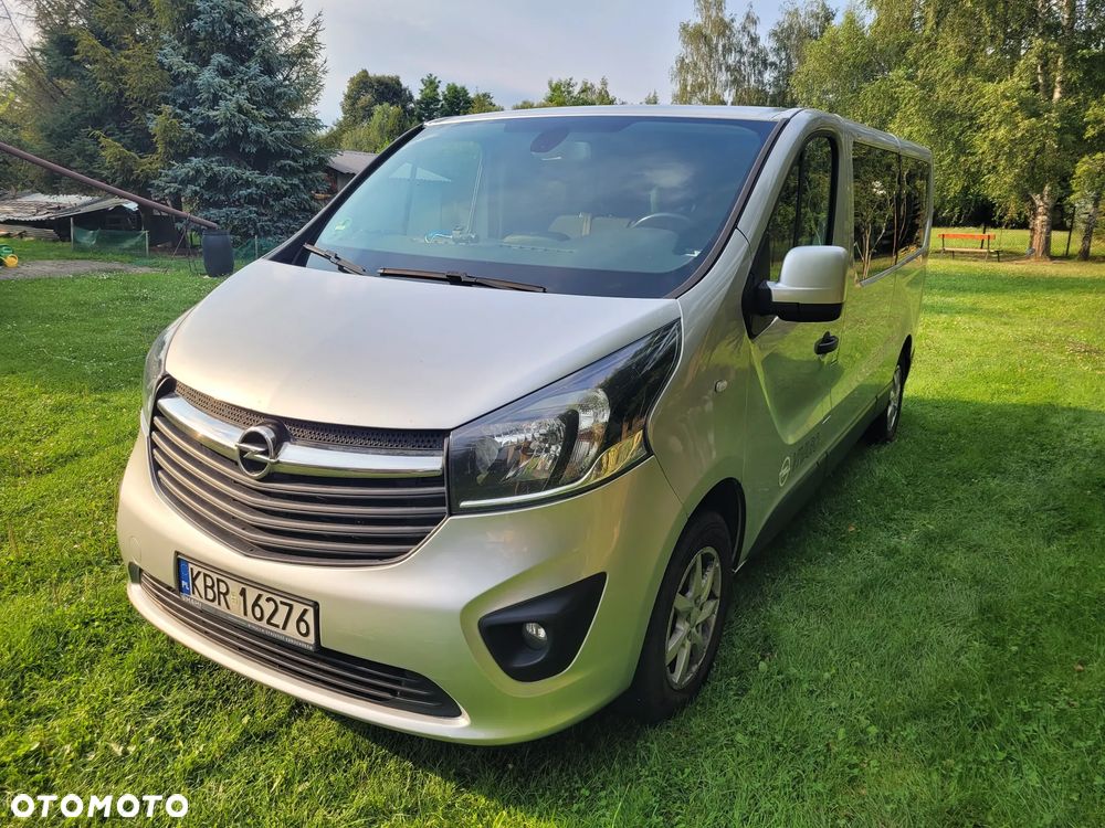 Opel Vivaro - 2
