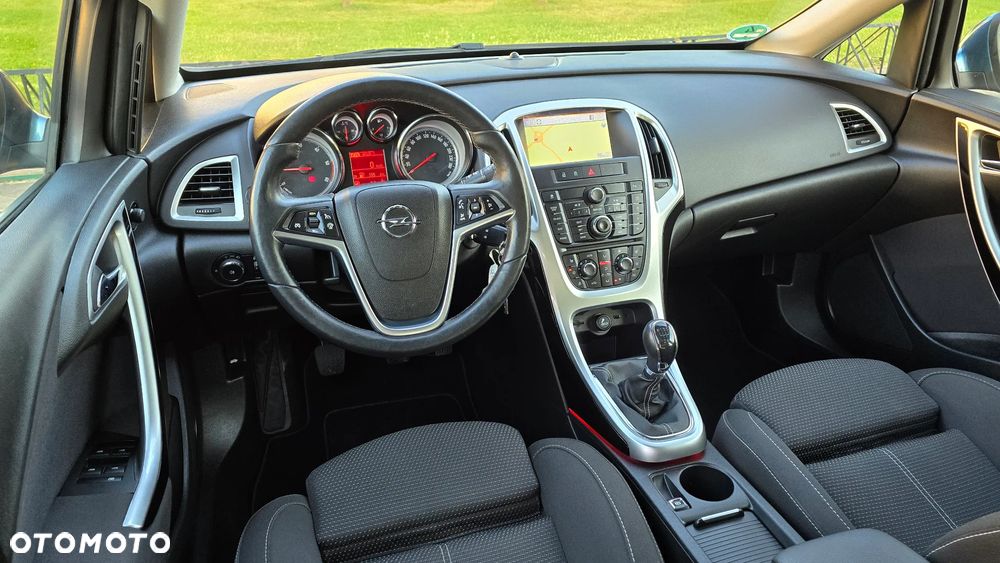Opel Astra - 10