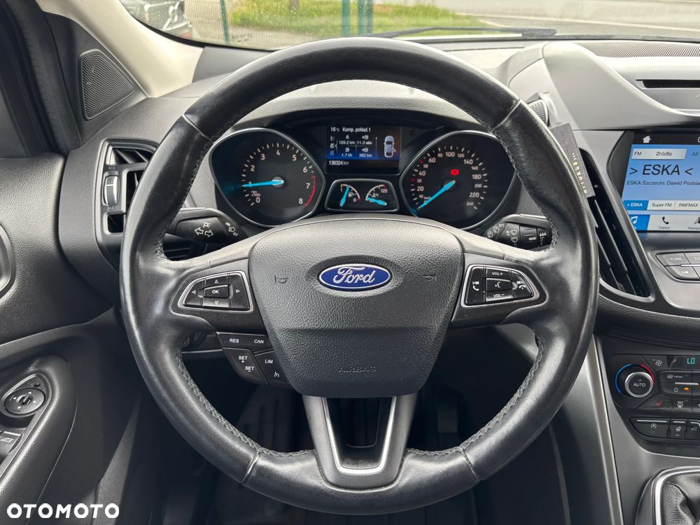 Ford Kuga 1.5 EcoBoost 2x4 Cool & Connect - 19