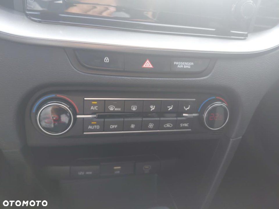 Kia XCeed - 15