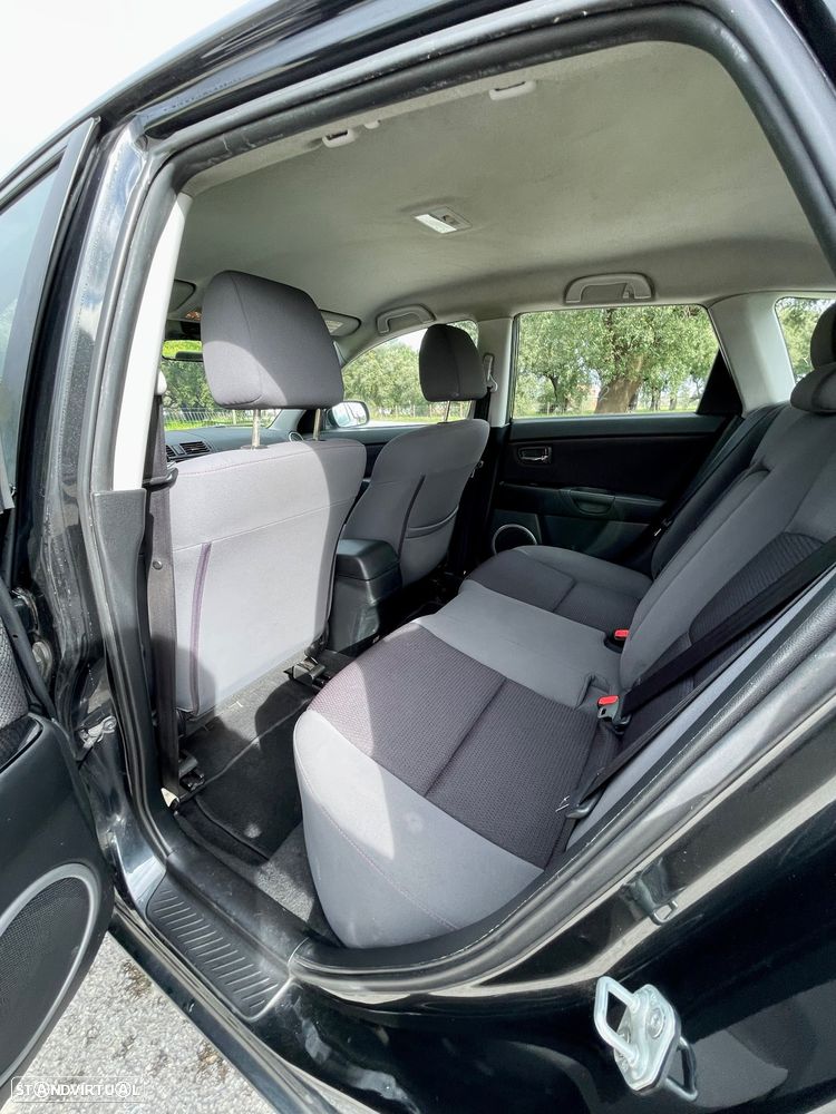 Mazda 3 Hatchback MZ-CD 1.6 Exclusive - 18