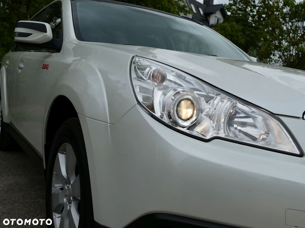 Subaru Outback 2.5i Lineartronic Active - 14