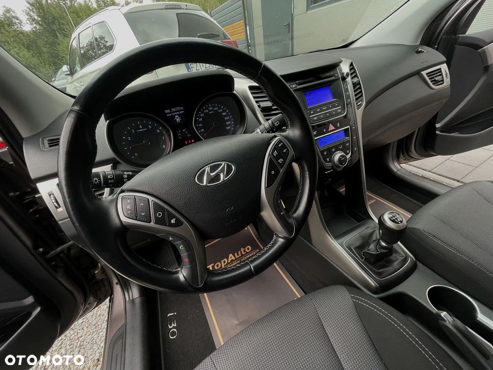 Hyundai i30 1.6 Style - 26