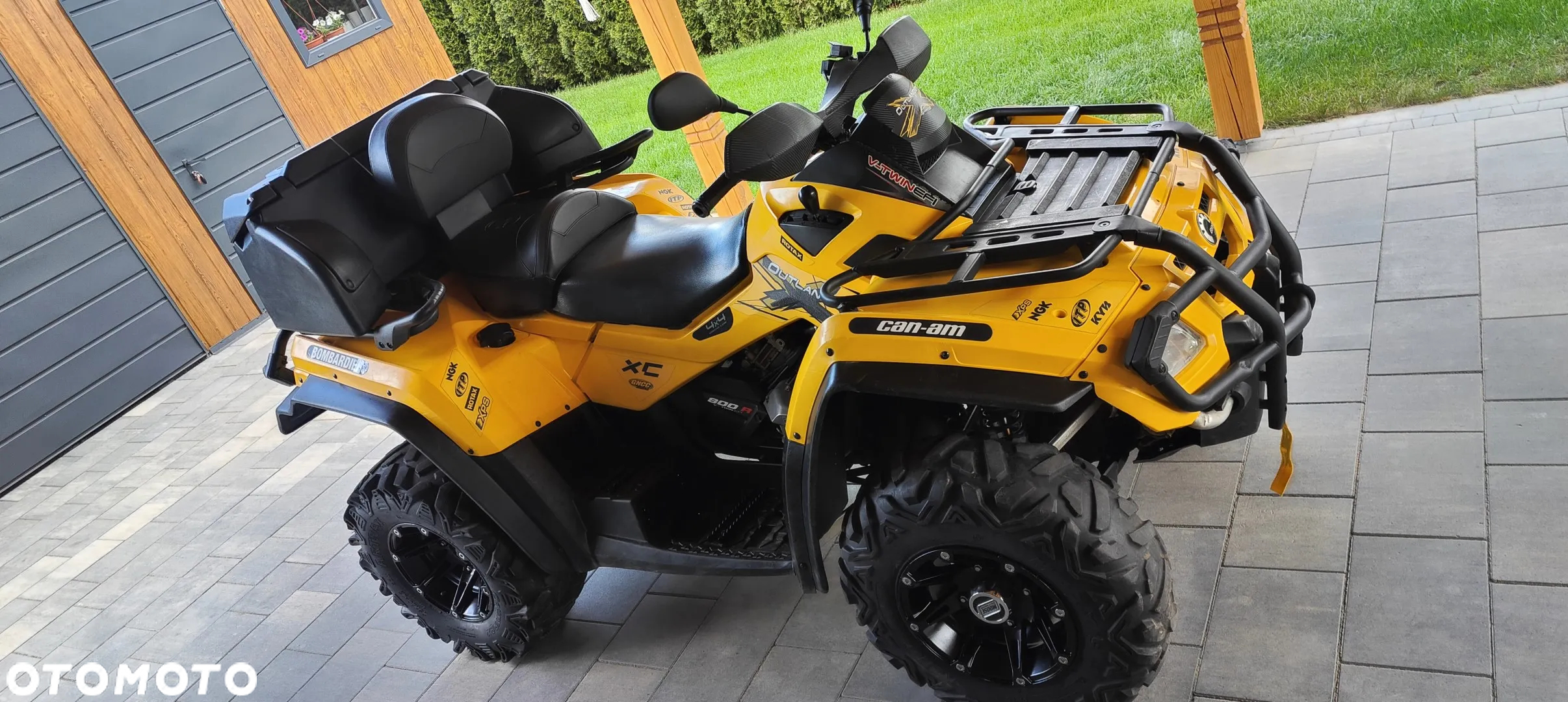 Can-Am Outlander Max
