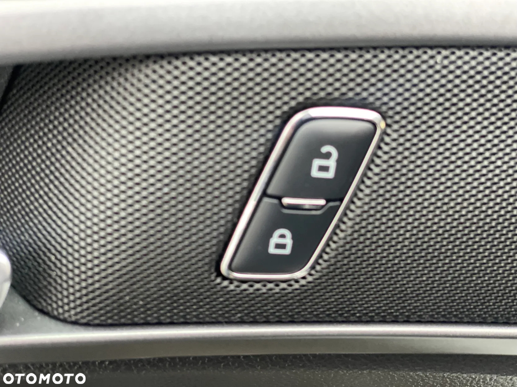 Ford Mondeo 1.5 EcoBoost Start-Stopp ST-Line - 24