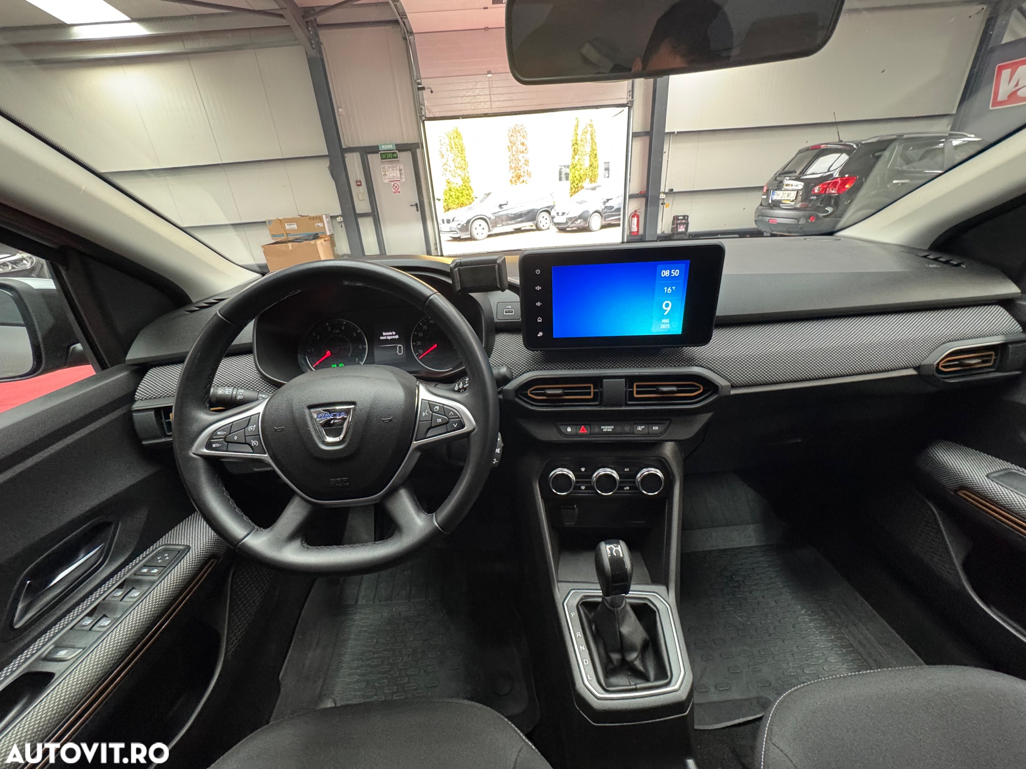 Dacia Sandero - 12