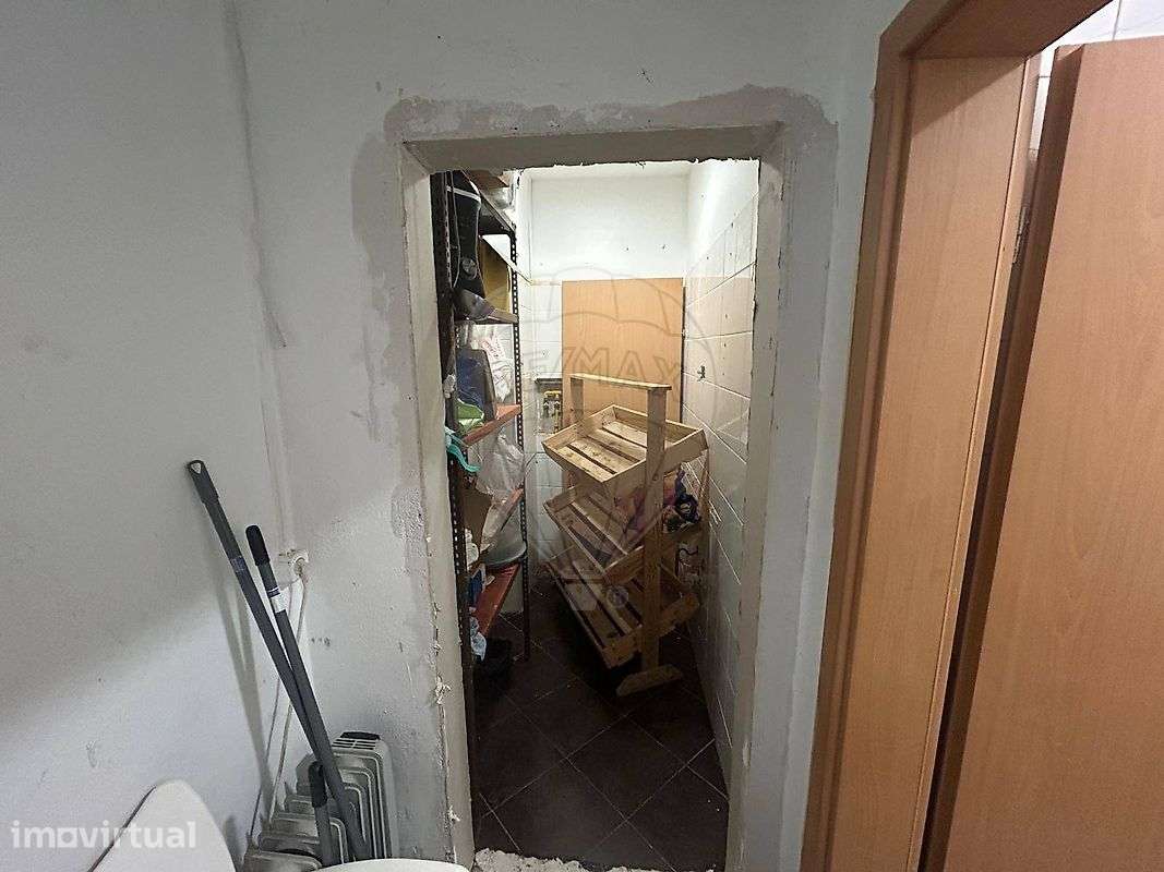 Loja  para arrendamento - Grande imagem: 2/8
