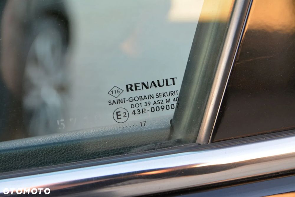 Renault Clio - 14