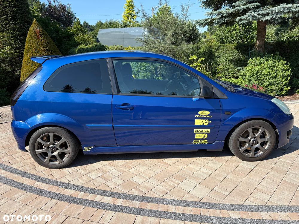 Ford Fiesta 2.0 ST - 8