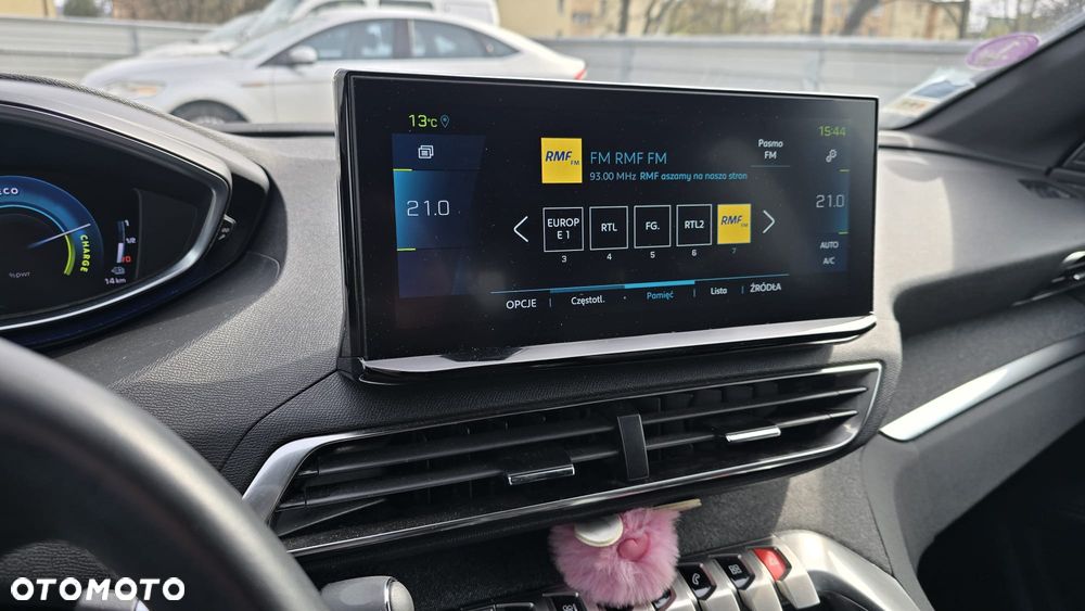 Peugeot 3008 1.6 PureTech Hybrid PHEV Allure Pack S&S EAT8 - 19