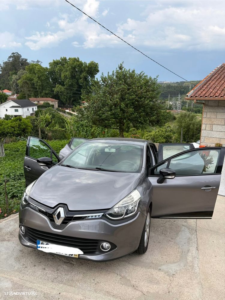 Renault Clio 0.9 TCE Dynamique S - 1