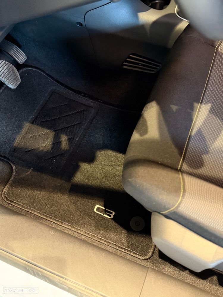 Citroën C3 1.2 PureTech Shine - 36