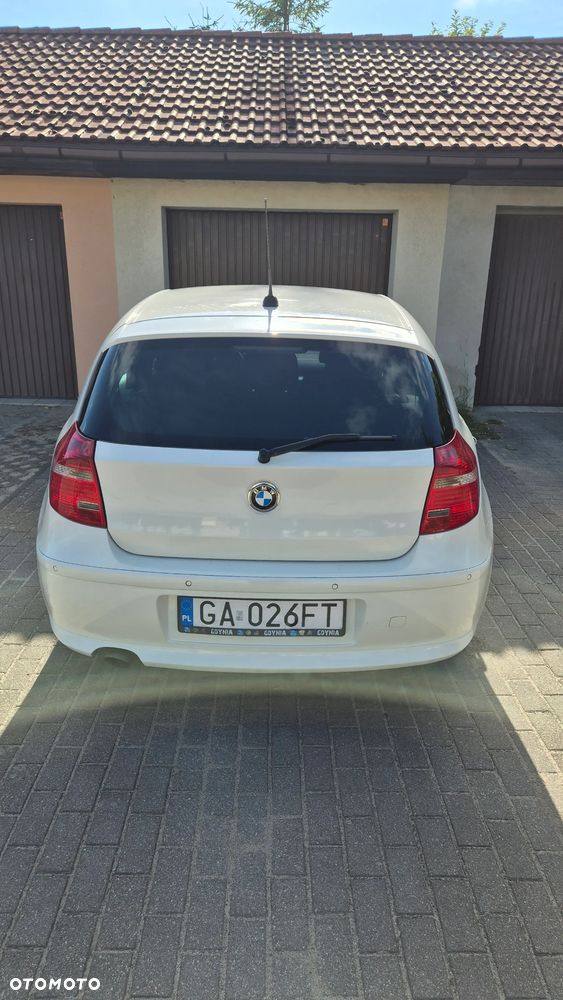 BMW Seria 1 116d - 4