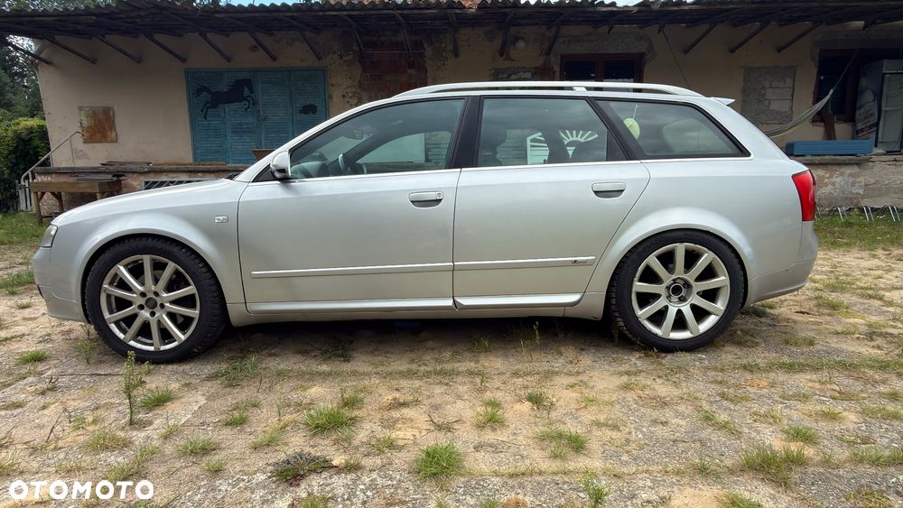 Audi A4 Avant - 4