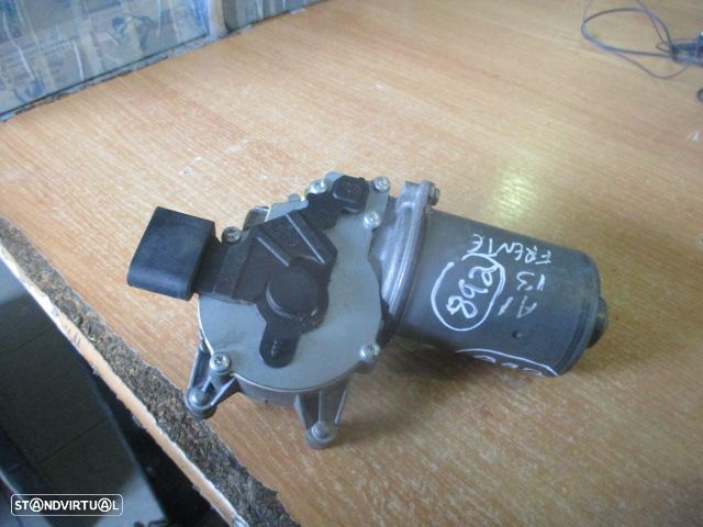 Motor Limpa Vidros Frente 8X1955119H AUDI A1 2013 FRT VALEO AUDI A1 SPORTBACK 8X FASE 2  2017 1.6TDI 115CV 5P PRETO - 4