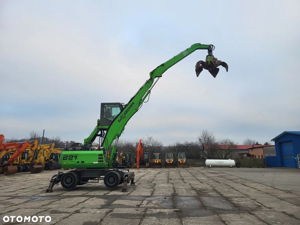 Sennebogen 821 M przeładunkowa do złomu chwytak + magnes - 8