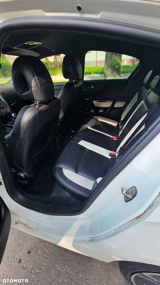 Citroën DS4 THP 200 Pure Pearl - 12