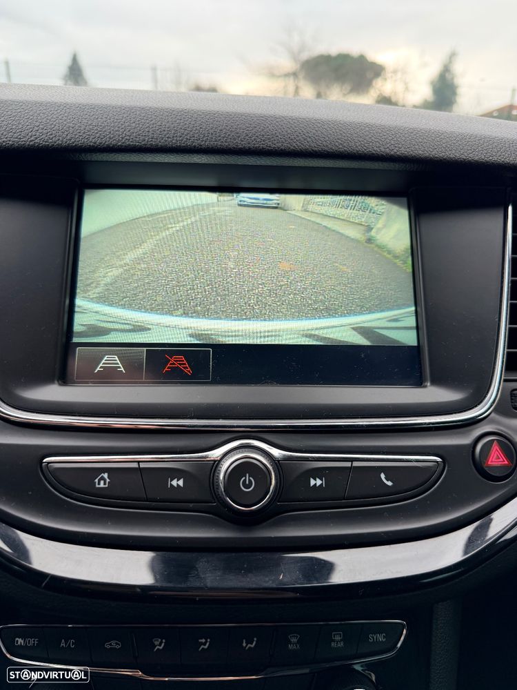 Opel Astra 1.2 T GS Line S/S - 9