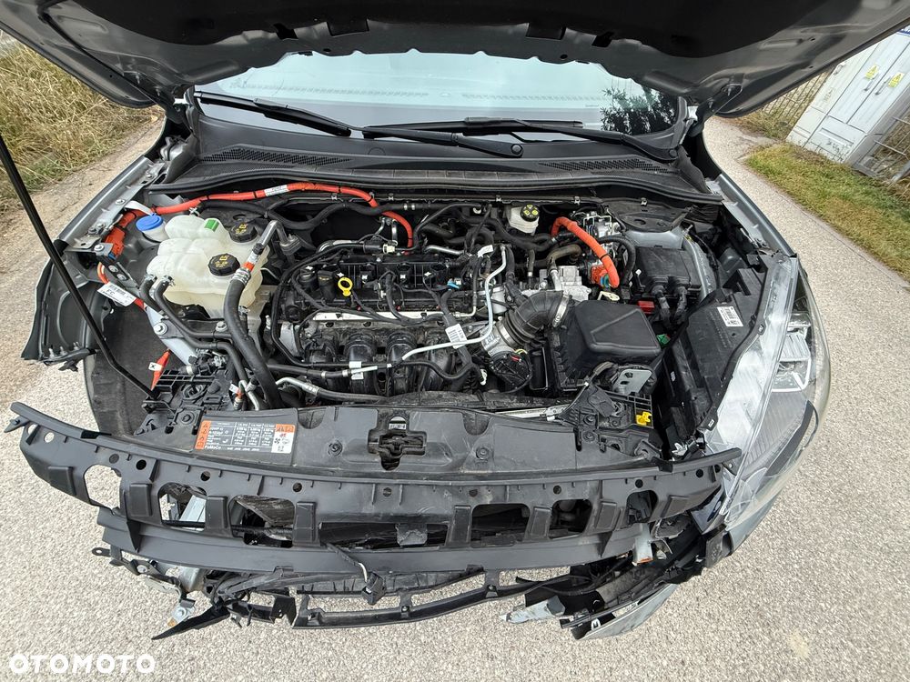 Ford Kuga 2.5 Duratec PHEV ST-LINE X - 19