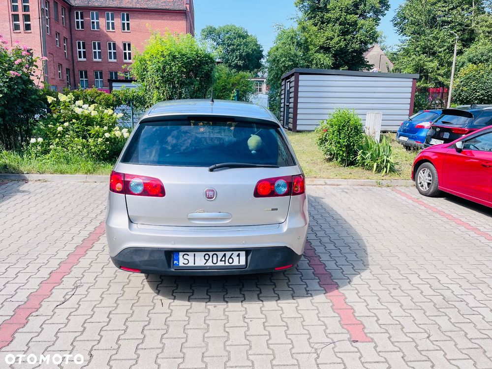 Fiat Croma 1.9 JTD Dynamic - 3