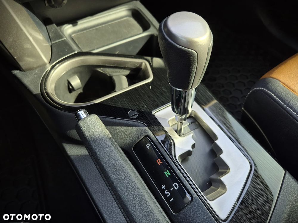 Toyota RAV4 Hybrid Prestige 4x4 - 36
