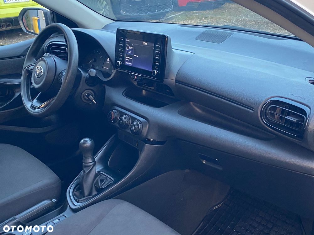 Toyota Yaris 1.0 Active - 16