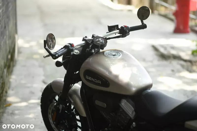 Benda Chinchilla 125 - 3