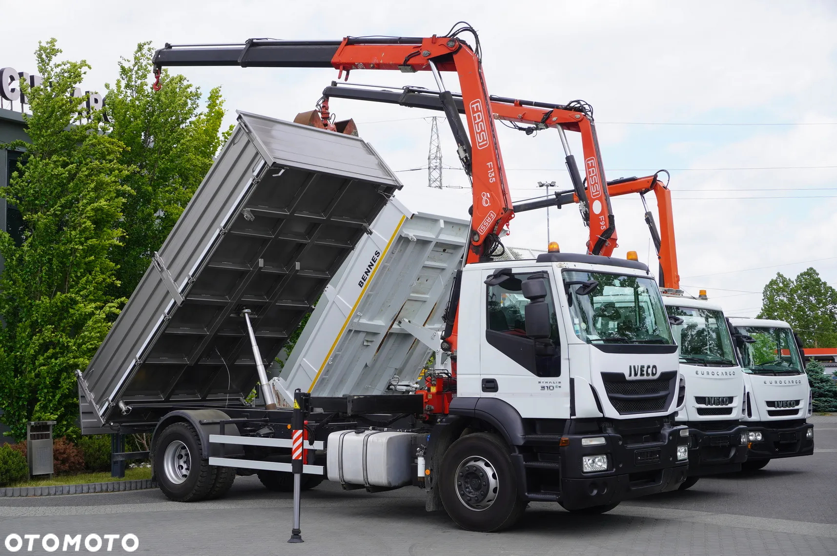 Iveco Stralis 310 E6 / NOWA Wywrotka 3-stronna / Dźwig Fassi F135 z pilotem - 2