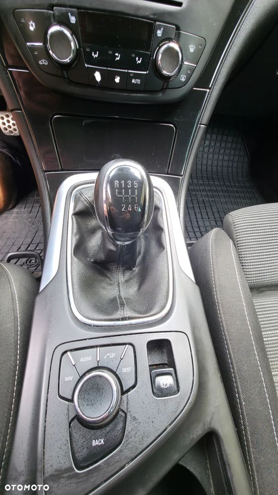 Opel Insignia 2.0 CDTI Sports Tourer - 5