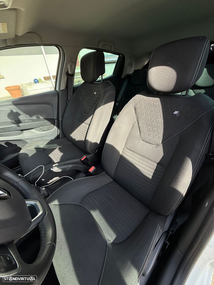 Renault Clio 1.5 dCi Limited EDition - 8